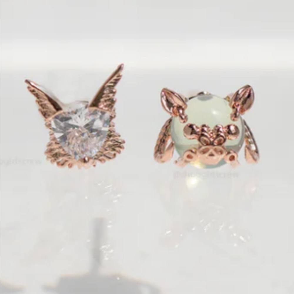 Girls Crew Star Wars Tauntaun Vulptex Stud Earrings Rose Gold Set New 18K GP - Picture 3 of 8